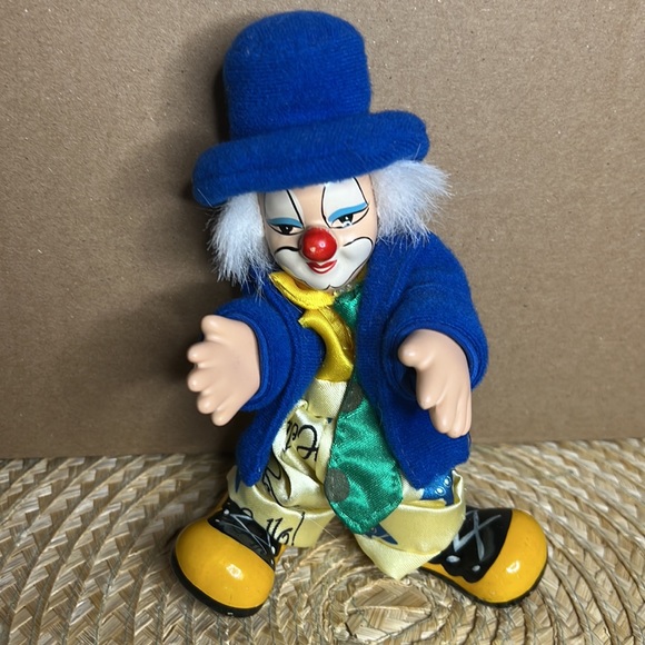 Vintage Figurine Clown Dolls Size 6.5” In Height - Picture 5 of 9